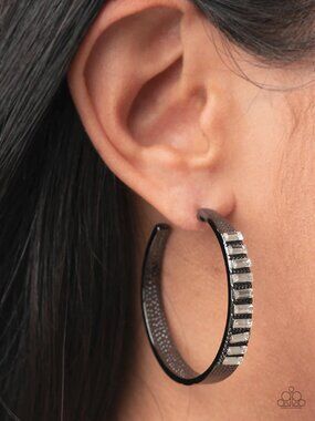 Paparazzi Jewelry Accessories - More To Love - Black Earrings - Vintage